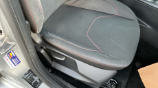 Ford Focus 1.0 EcoBoost 140 ST-Line Navigation 5dr Petrol Hatchback